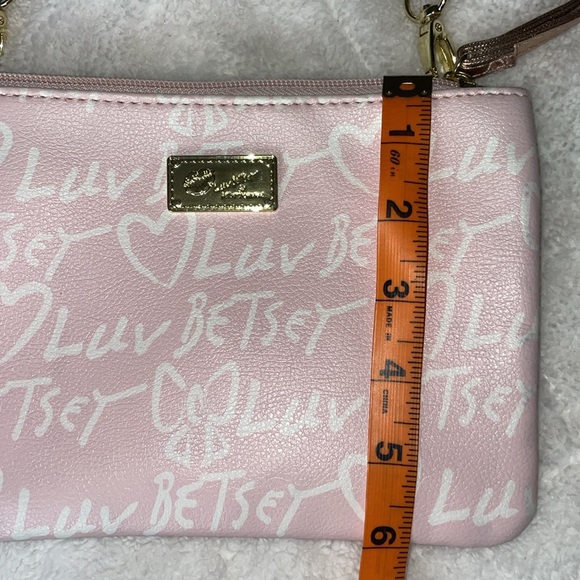 Luv Betsy purse - Picture 8 of 9